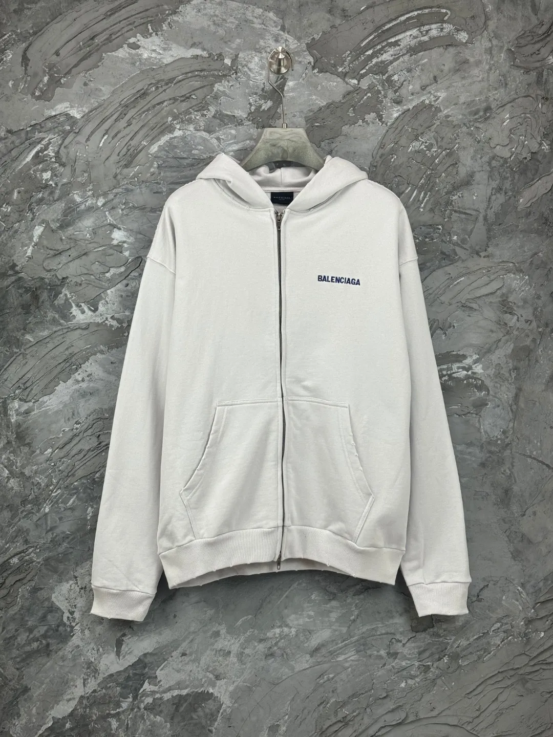 BALENCI*GA . . . . . . 460g . Same Style -Color：Black White -SIZE：Xs S M L 8980#